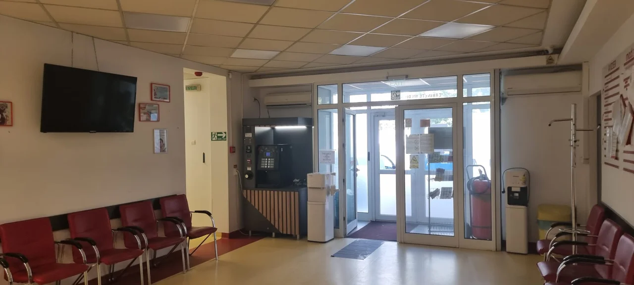 Holul de la intrare, Clinica Prevencia Berceni